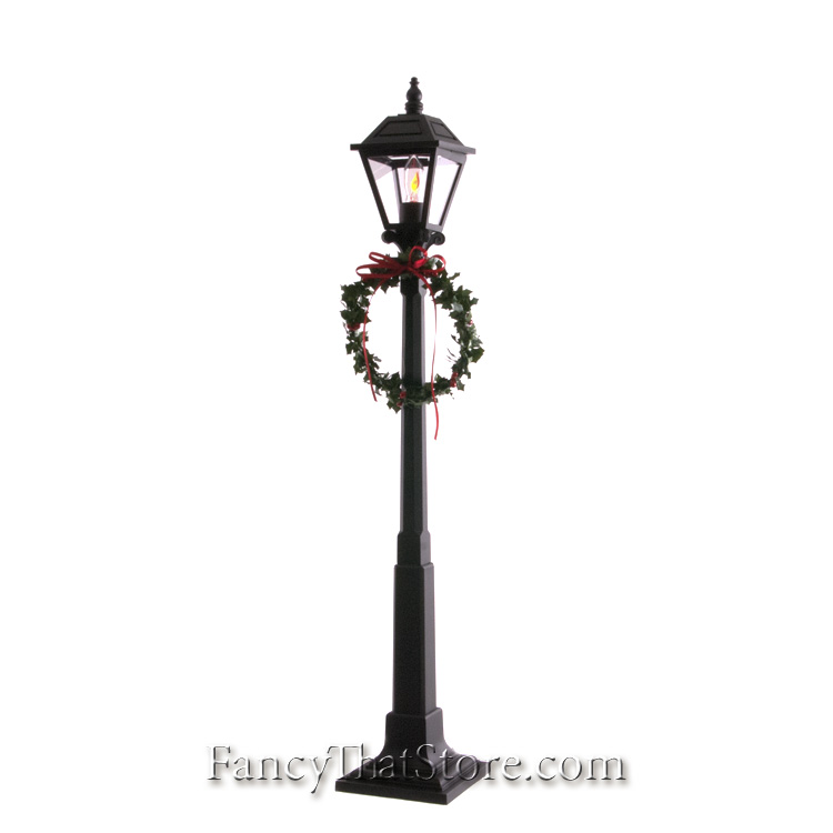 Lamppost by Byers' Choice